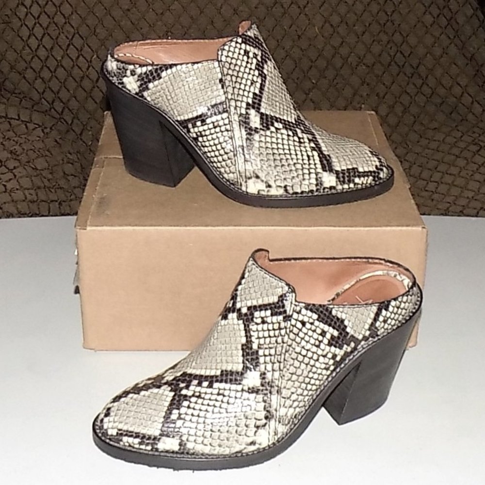 New Aquatalia Libby Python Snake Embossed Leather… - image 8